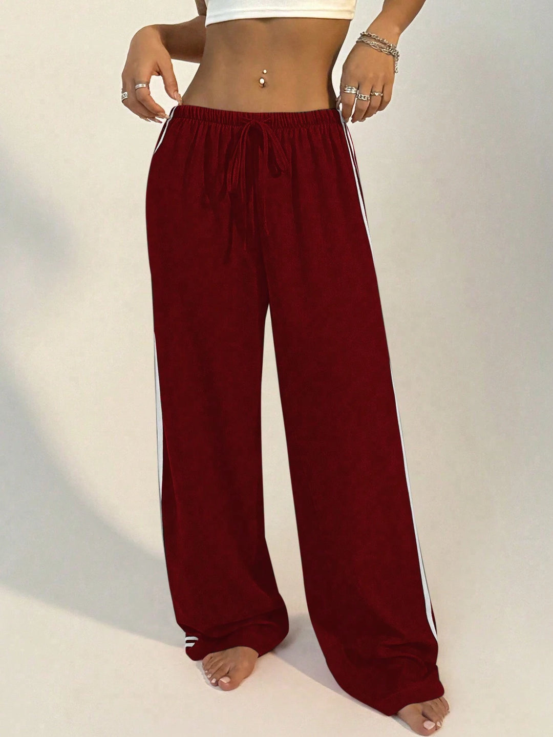 Pantaloni SHEIN, vișiniu