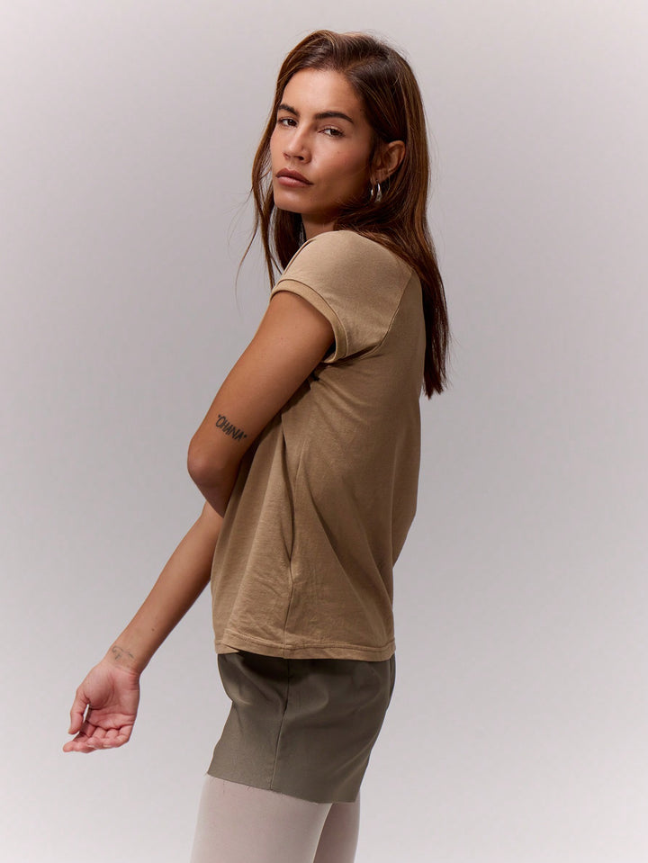 Tricou SHEIN, maro