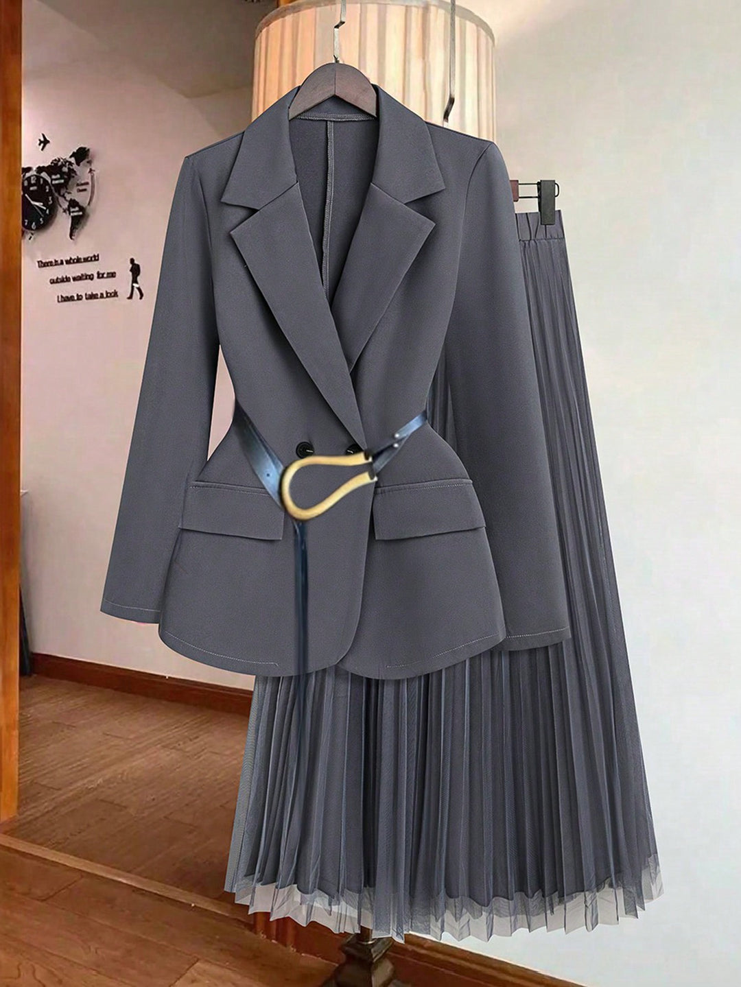 Costum SHEIN, gri