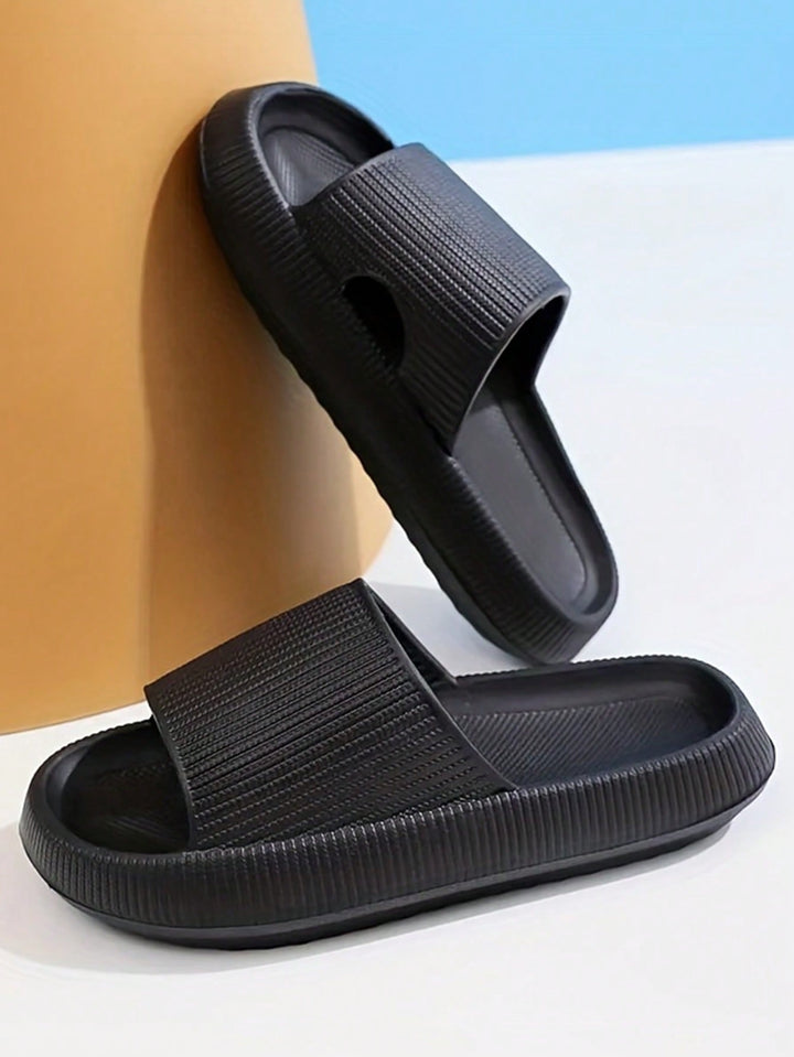 Papuc tip slide SHEIN, negru