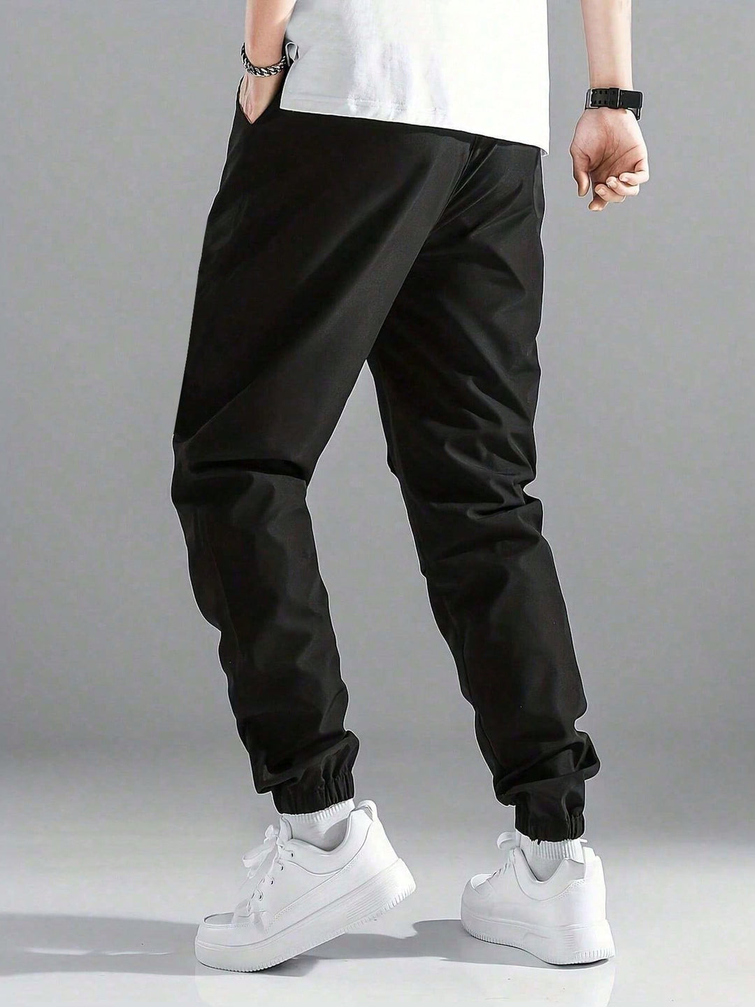 Pantaloni SHEIN, negru