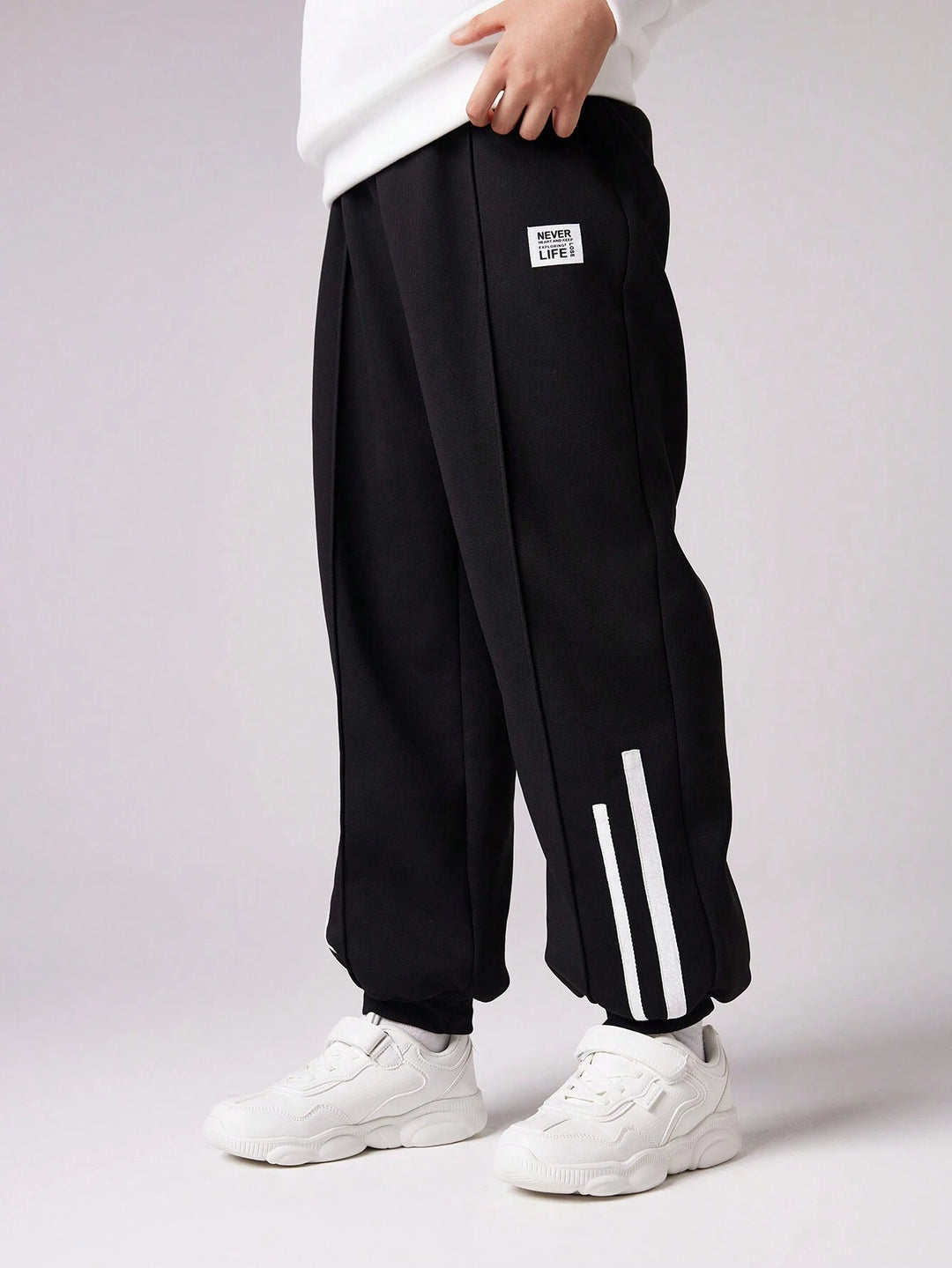 Pantaloni SHEIN, negru