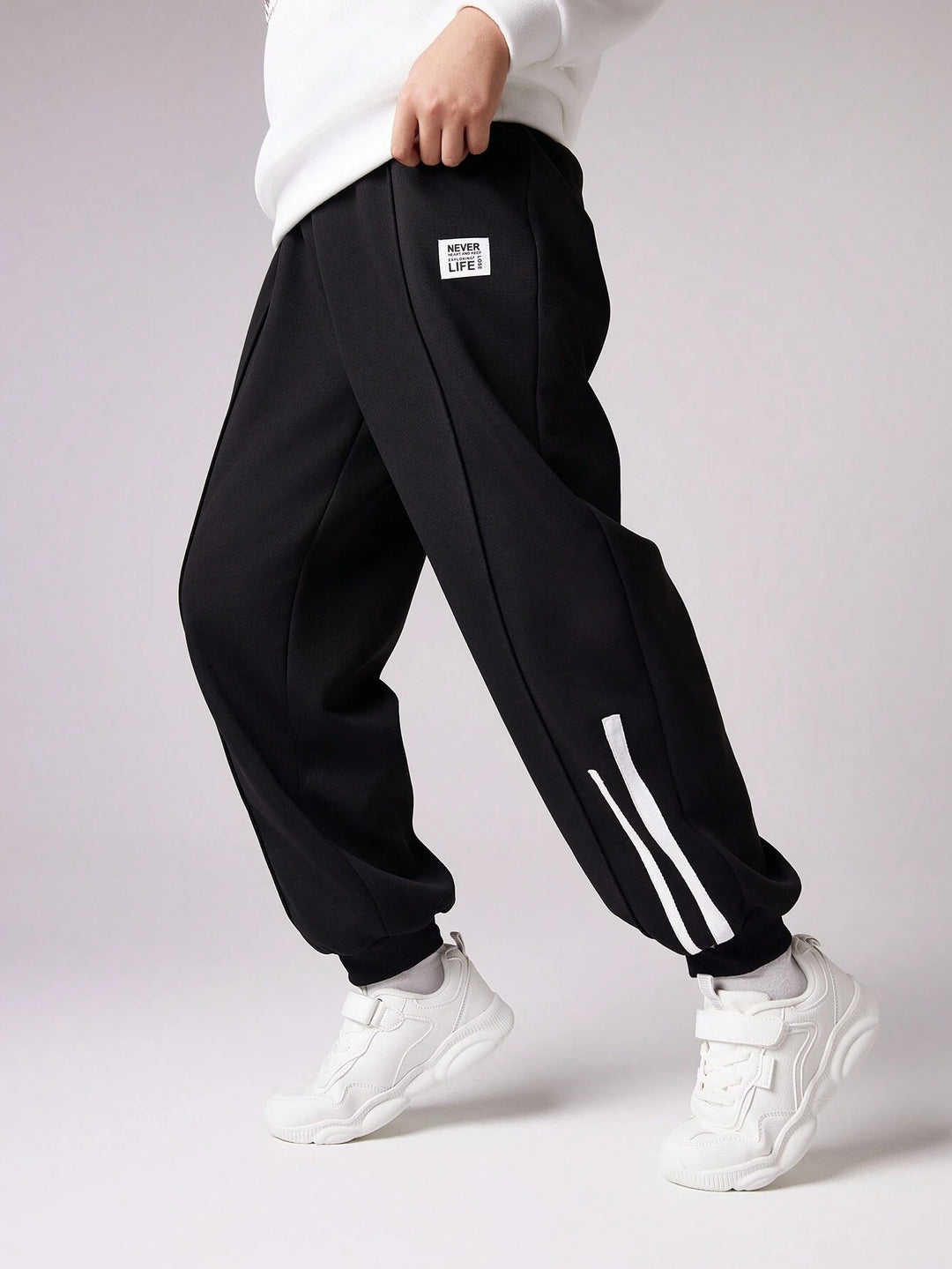 Pantaloni SHEIN, negru