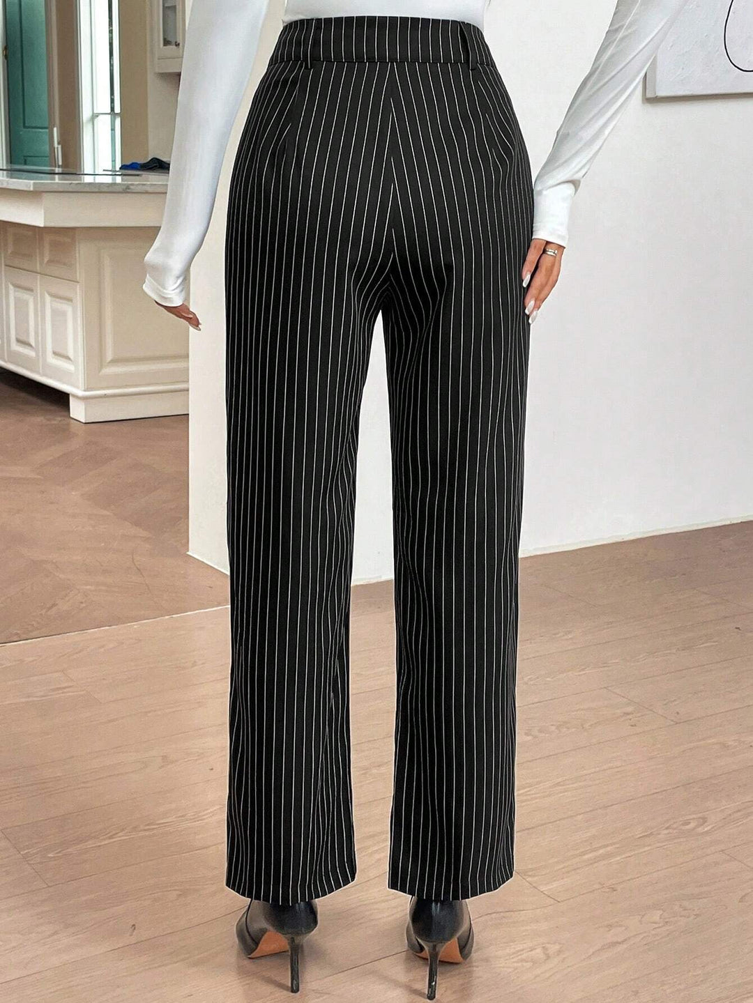 Pantaloni SHEIN, mix culori
