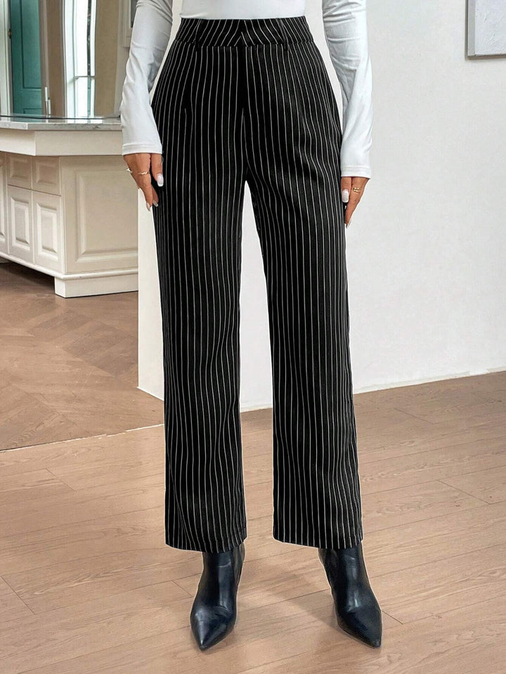 Pantaloni SHEIN, mix culori