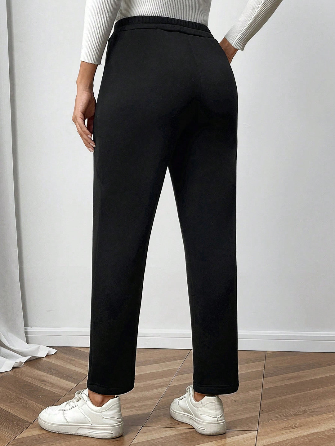 Pantaloni SHEIN, negru