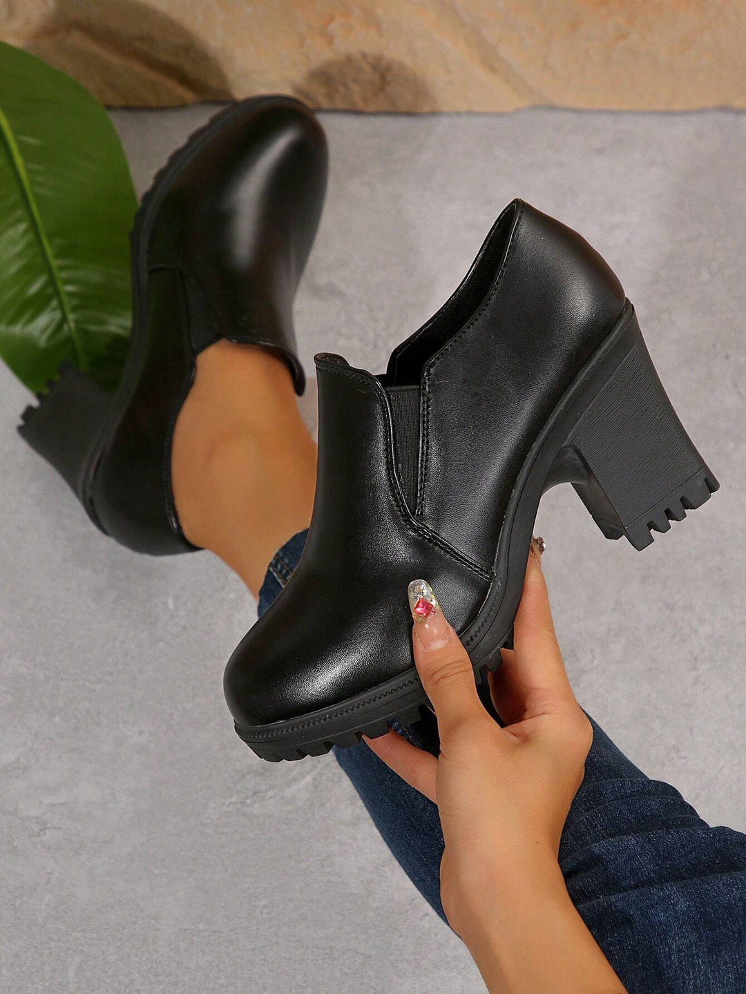 Pantofi SHEIN, negru