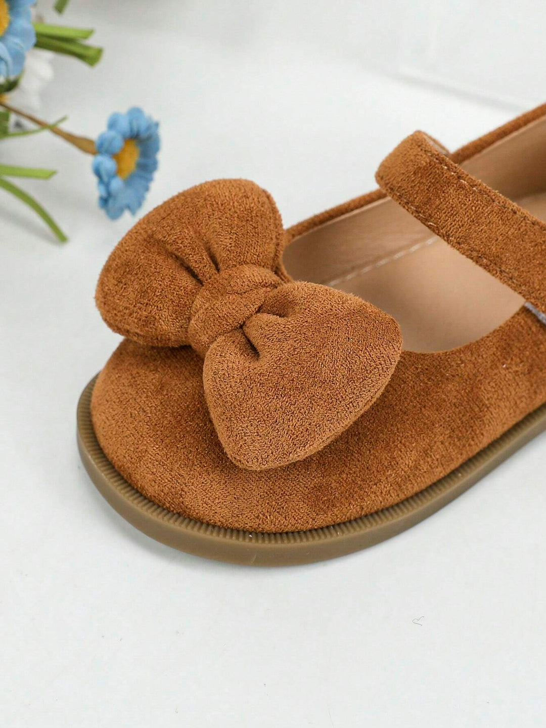 Pantofi SHEIN, maro