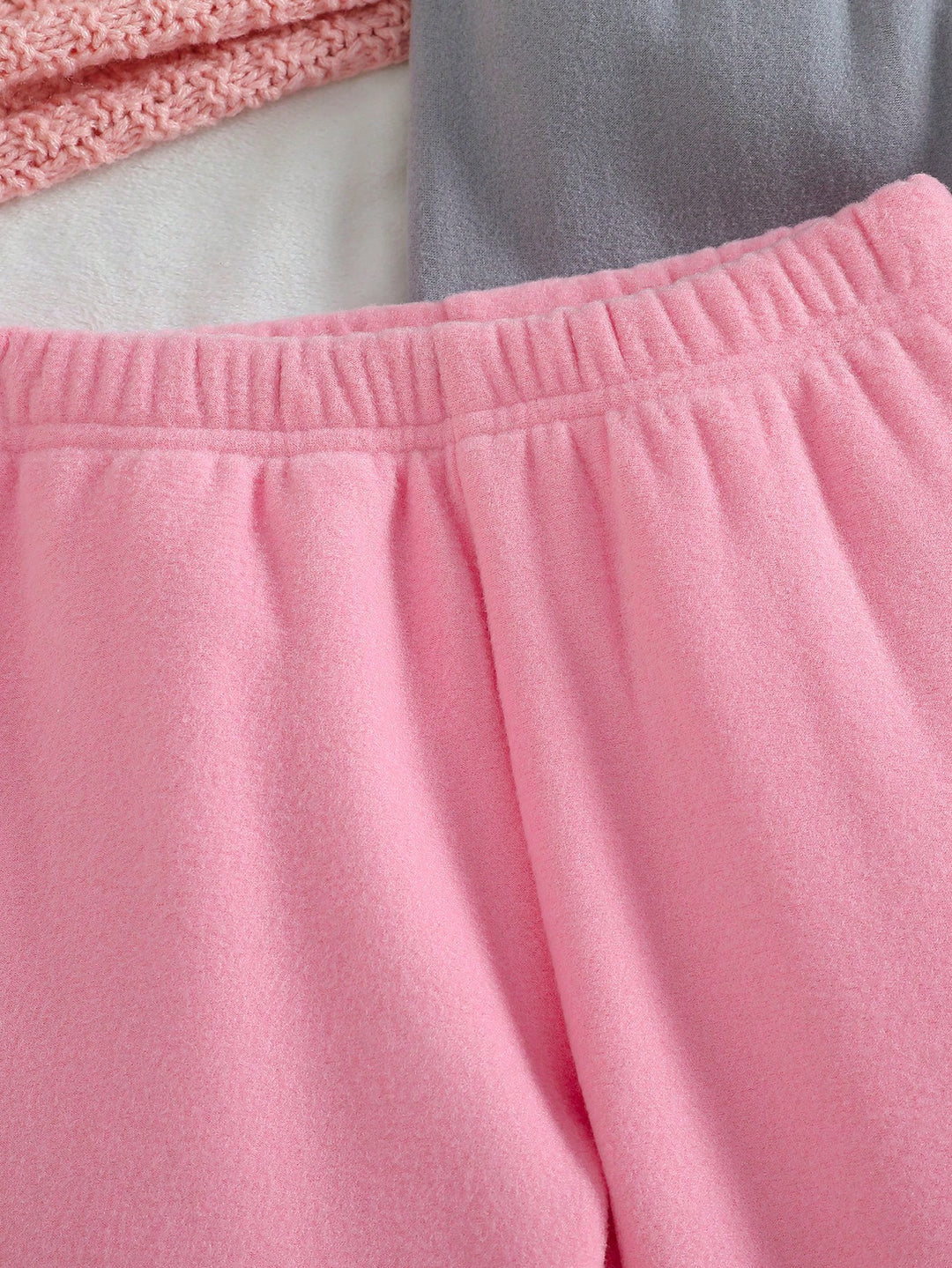 Pantaloni SHEIN, mix culori
