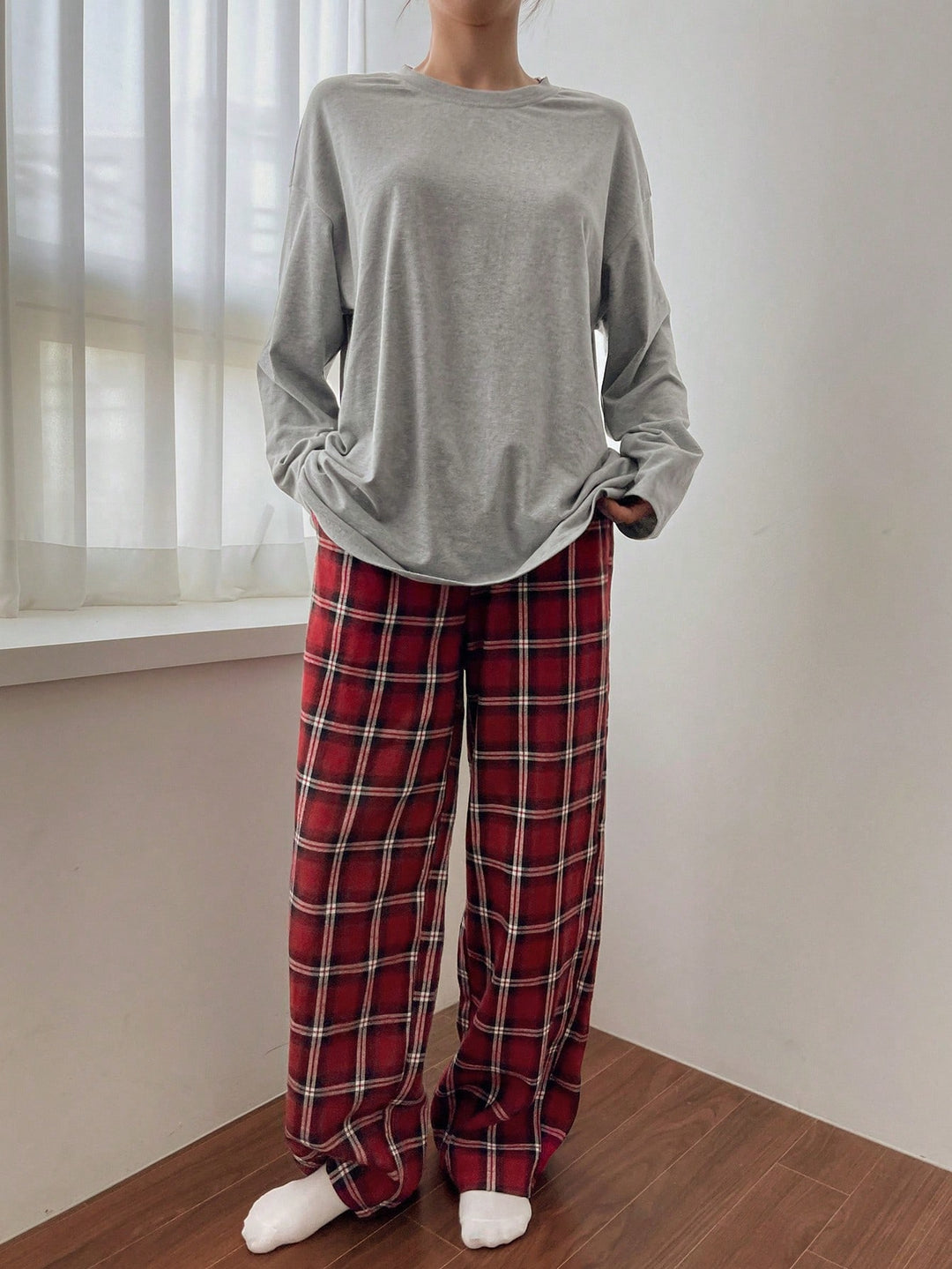 Set pijamale SHEIN, gri
