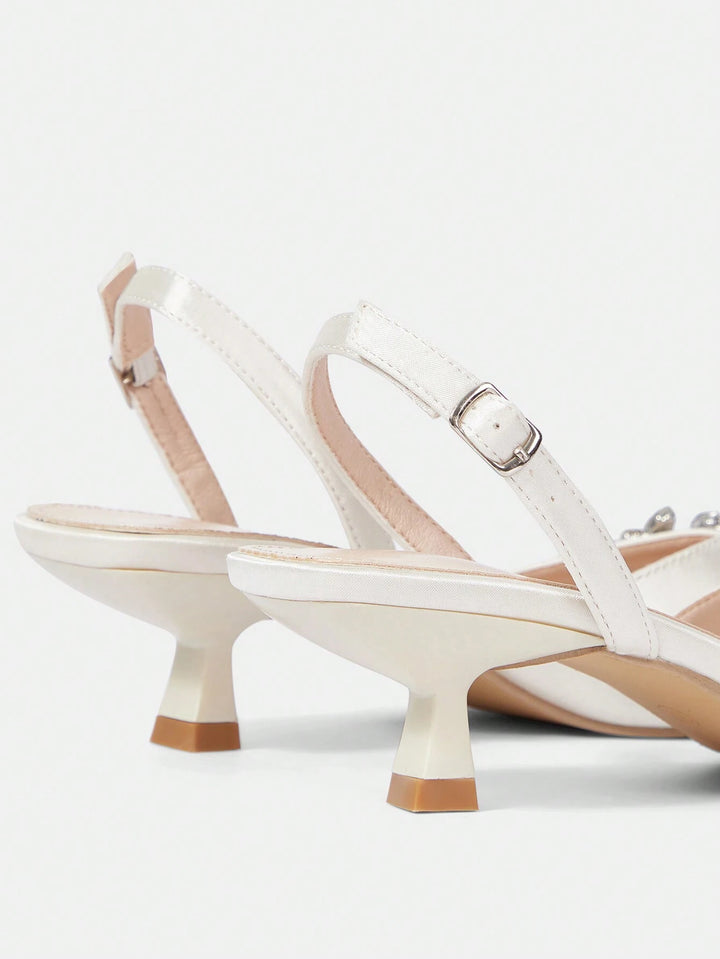 Pantofi cu toc SHEIN, crem