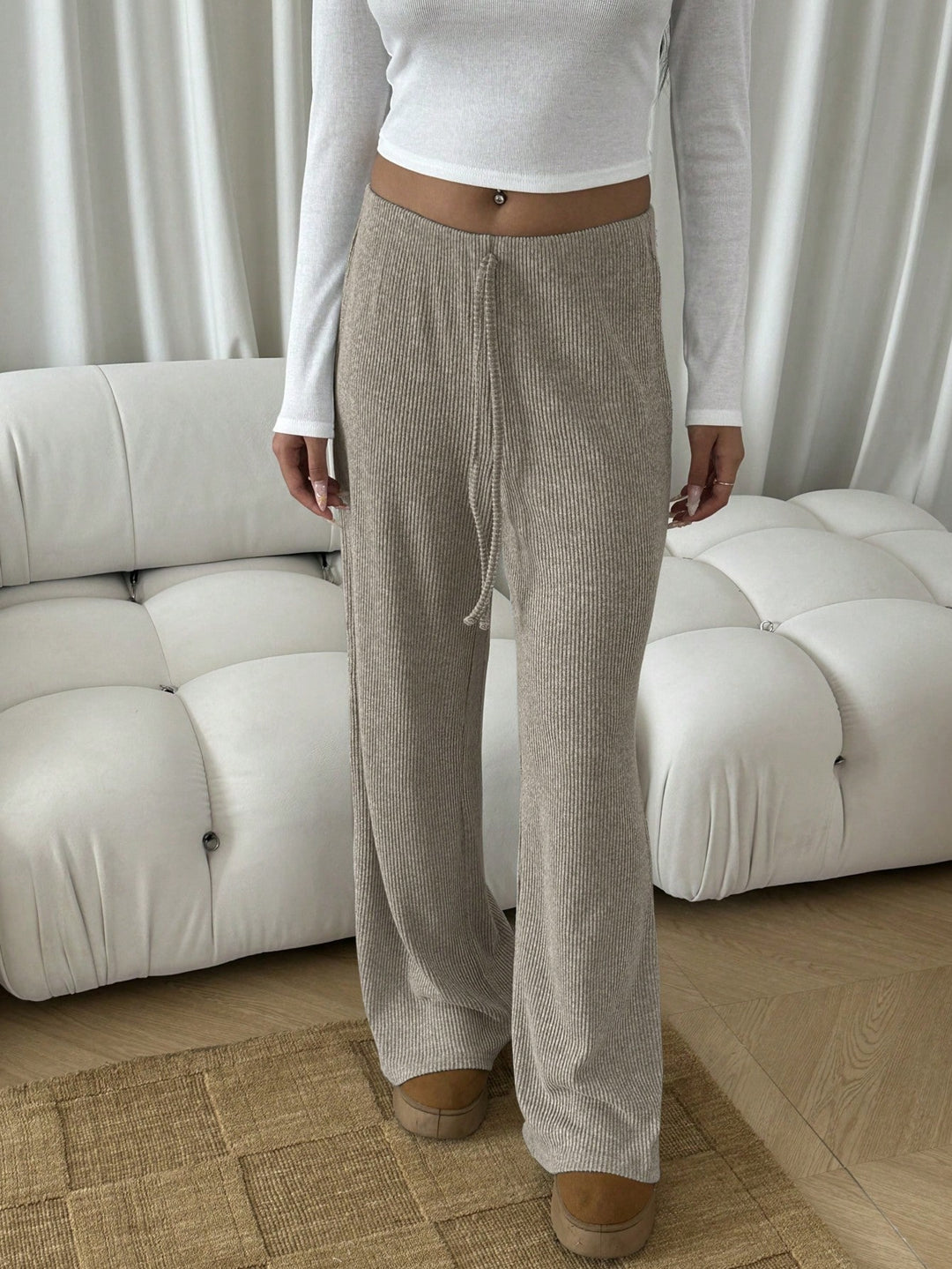 Pantaloni SHEIN, gri