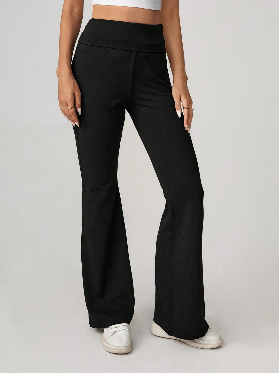 Pantaloni SHEIN, negru