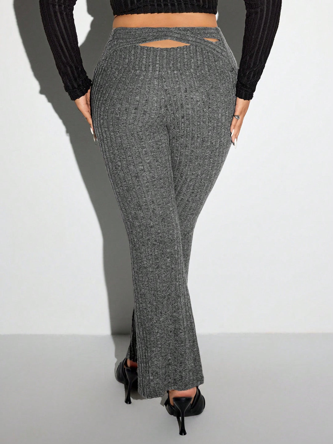 Pantaloni SHEIN, gri