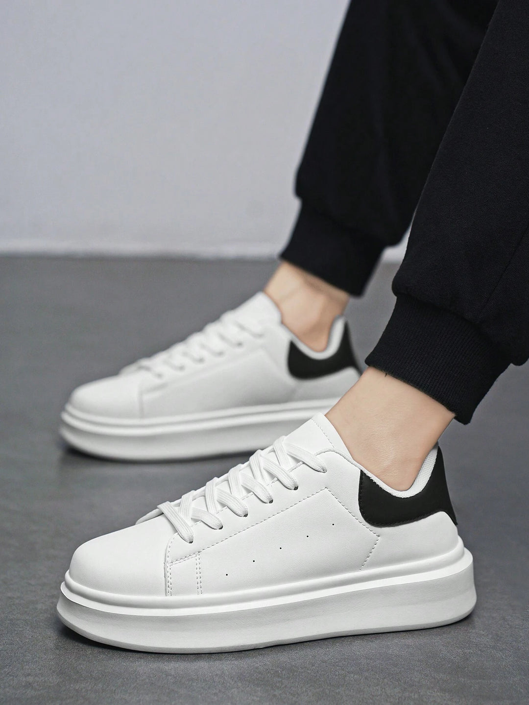 Pantofi sport SHEIN, alb