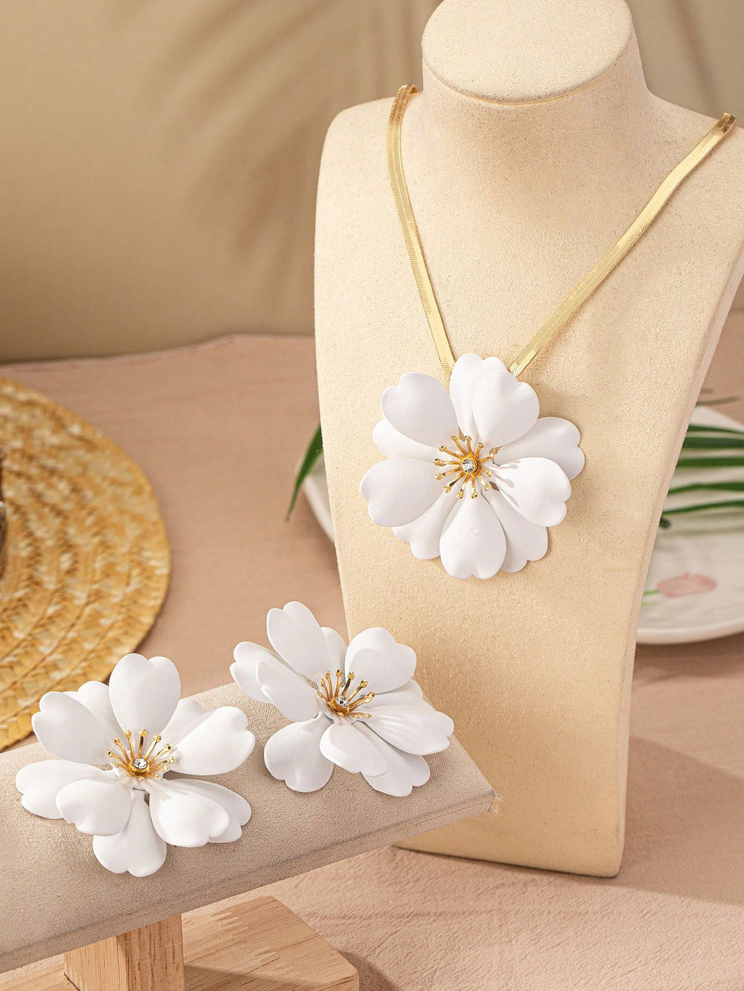 Set de bijuterii SHEIN