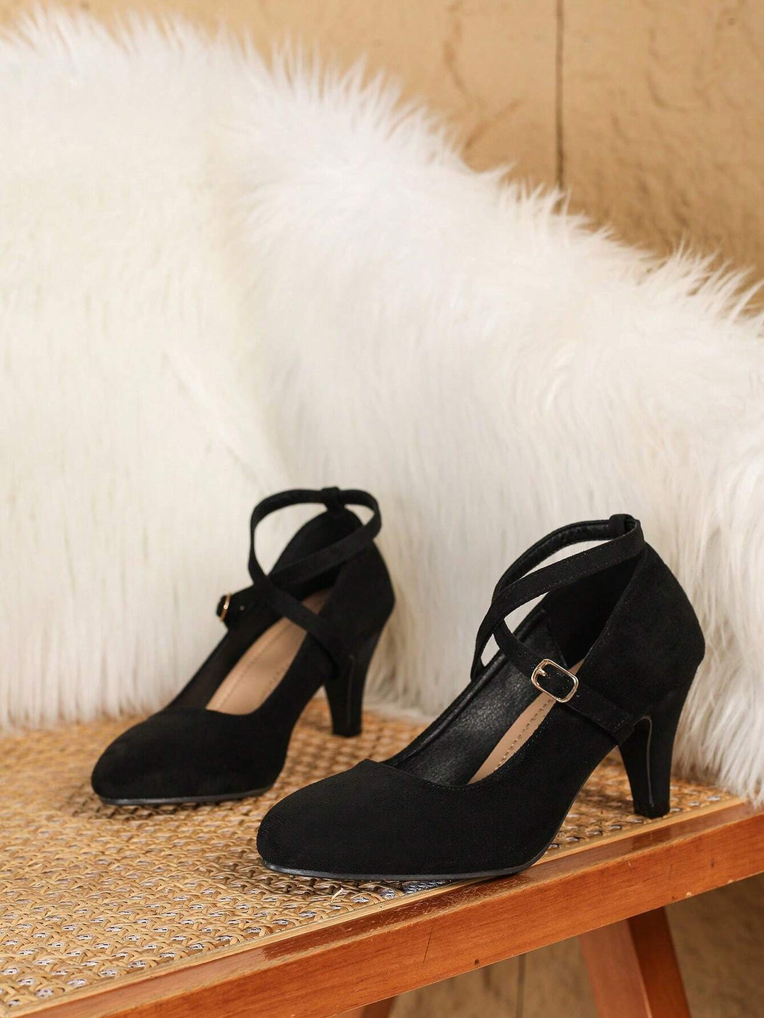 Pantofi cu toc SHEIN, negru