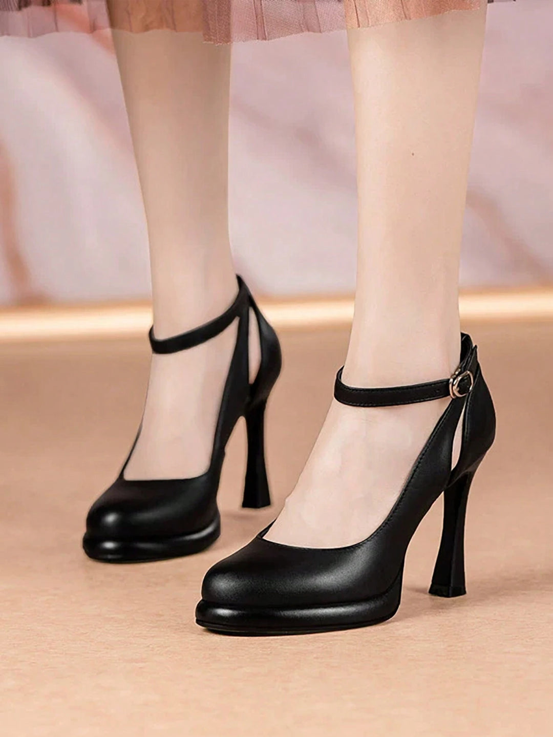 Pantofi cu toc SHEIN, negru