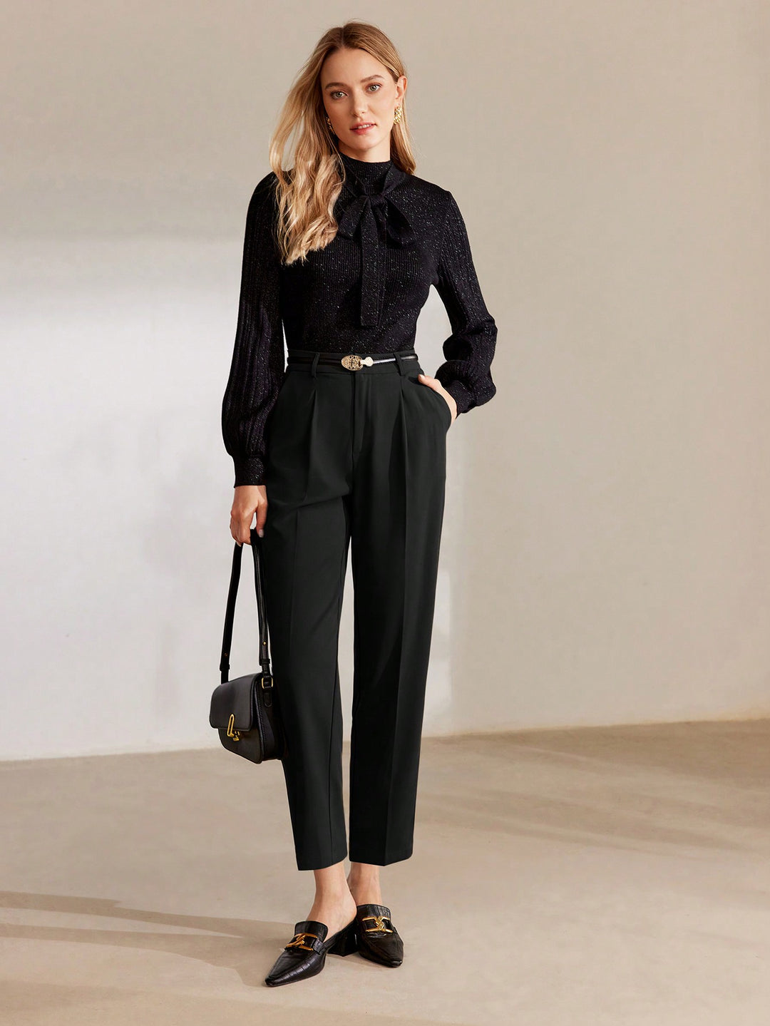 Pantaloni SHEIN, negru