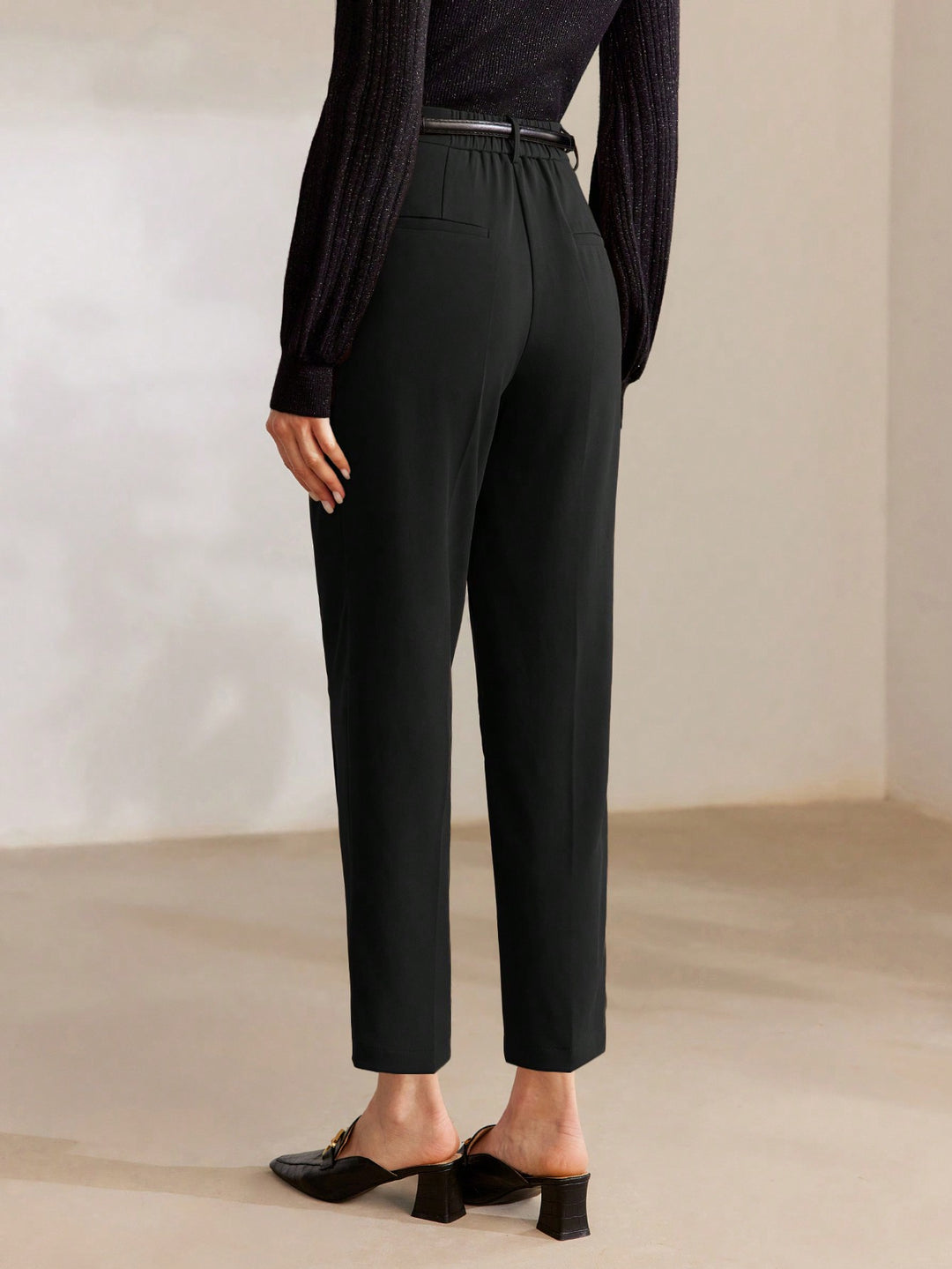 Pantaloni SHEIN, negru
