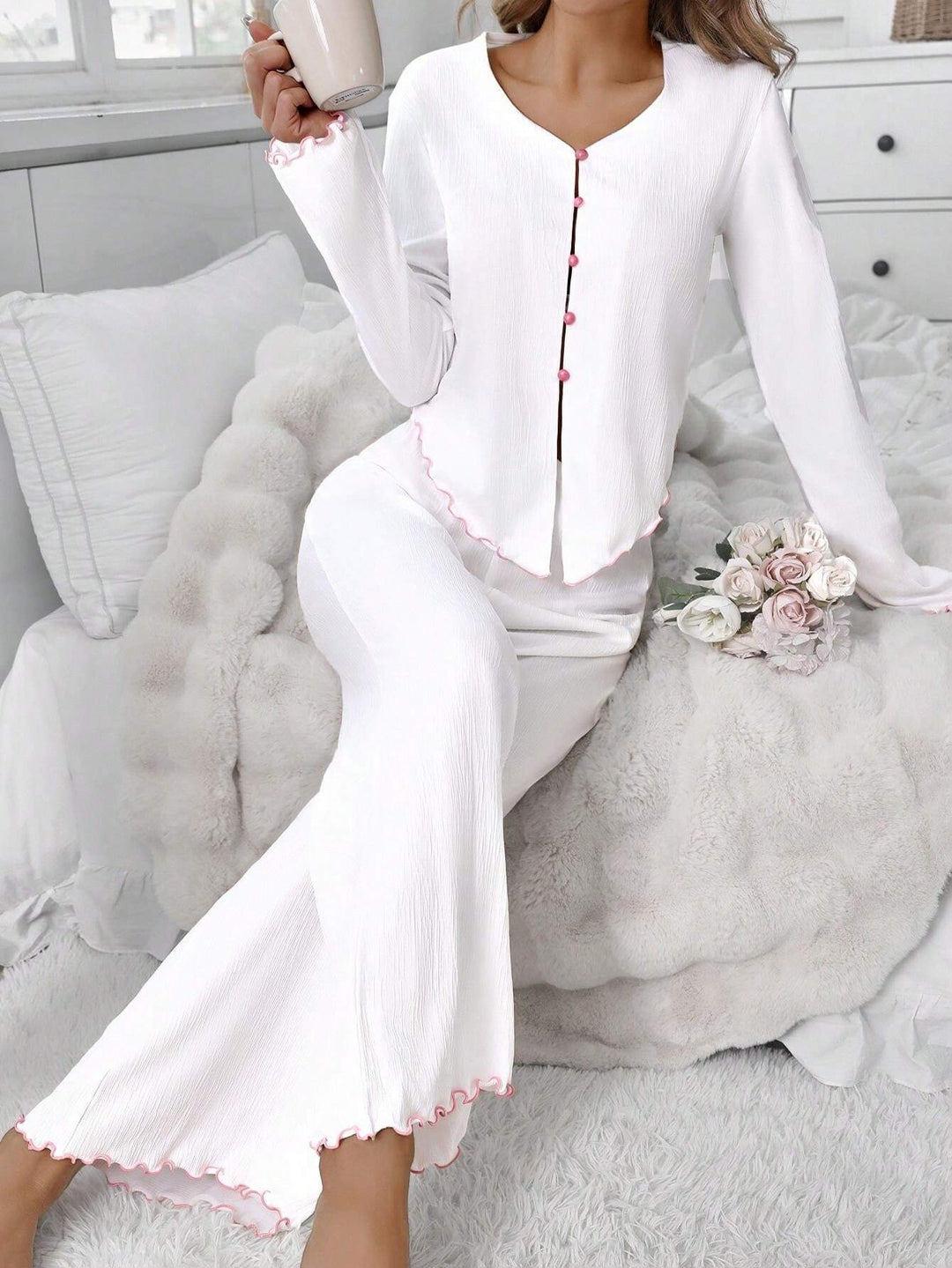 Compleu pijamale SHEIN, alb