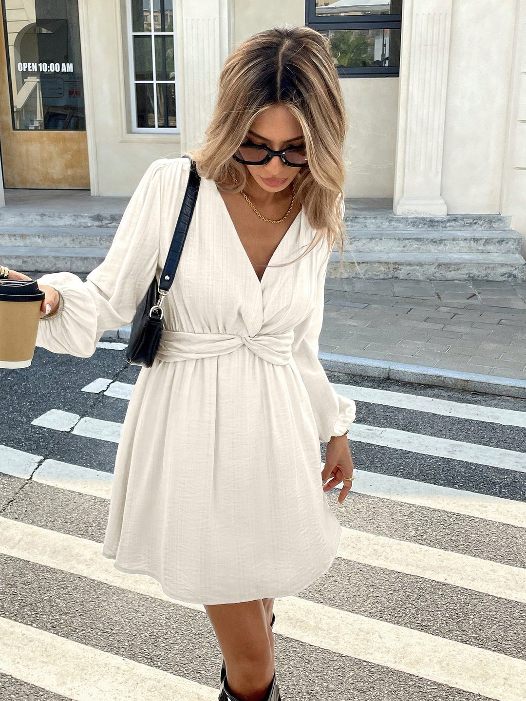 Rochie scurtă SHEIN, bej