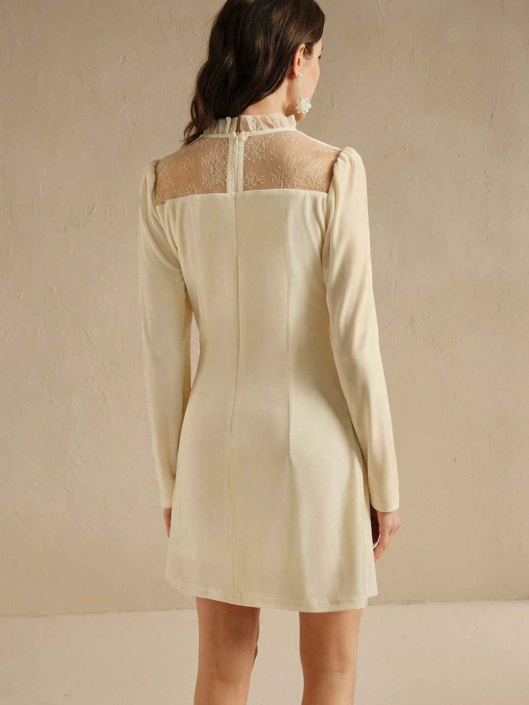 Rochie mini Shein, crem