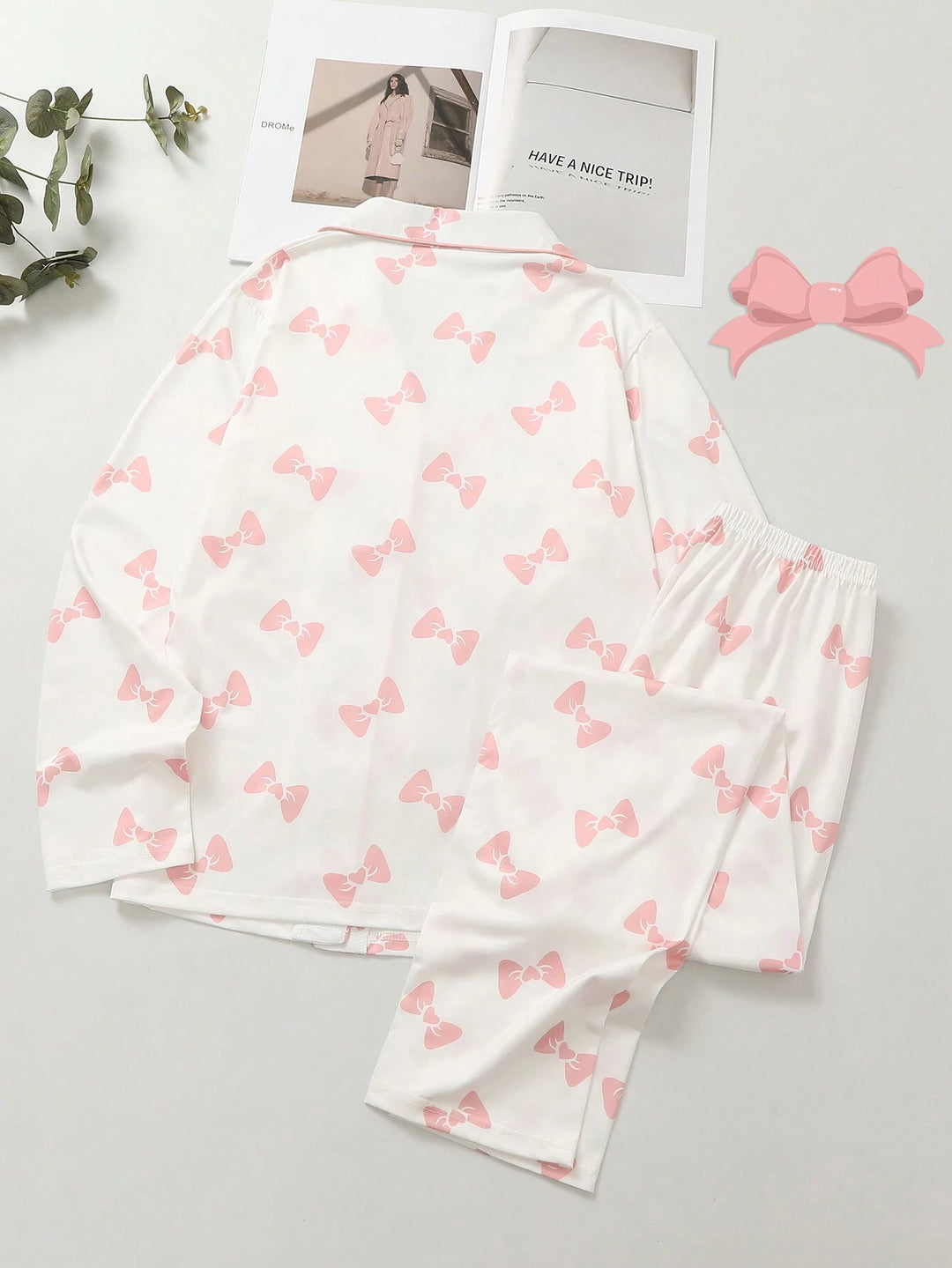 Compleu pijamale SHEIN, mix culori