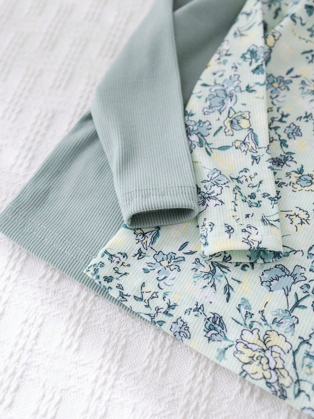 Pijama SHEIN, mix culori