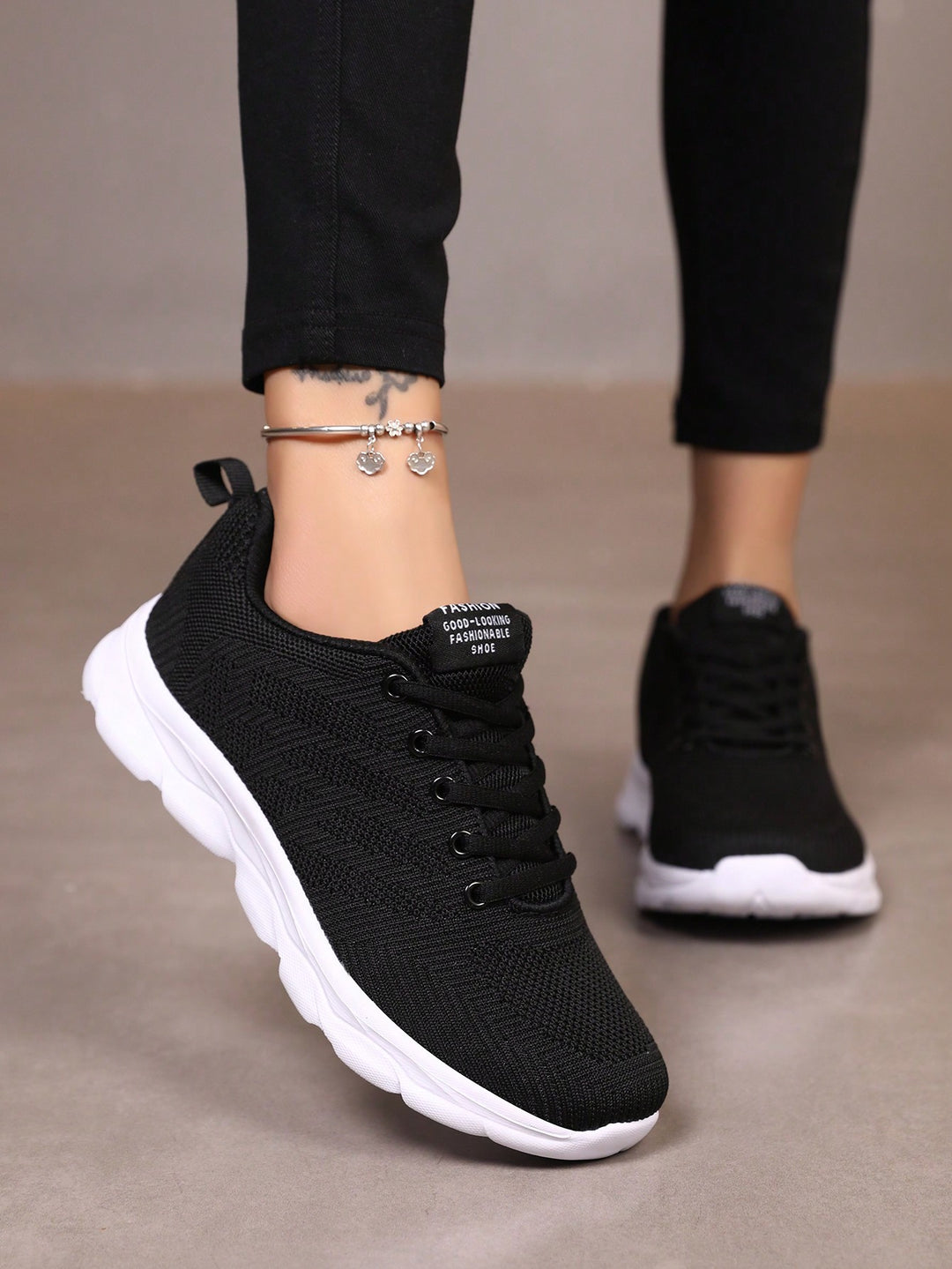 Pantofi sport SHEIN, negru