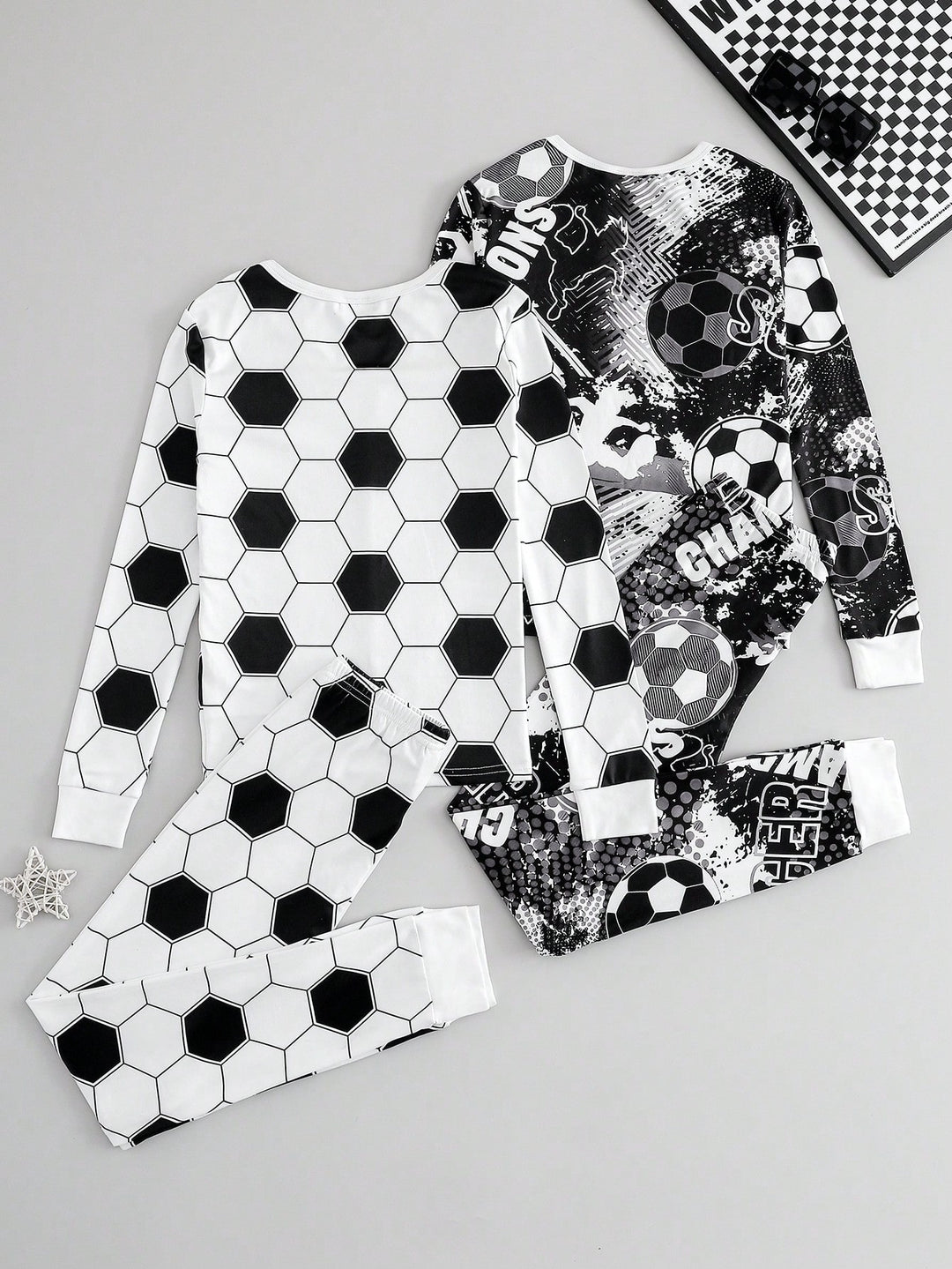 Pijama SHEIN, mix culori