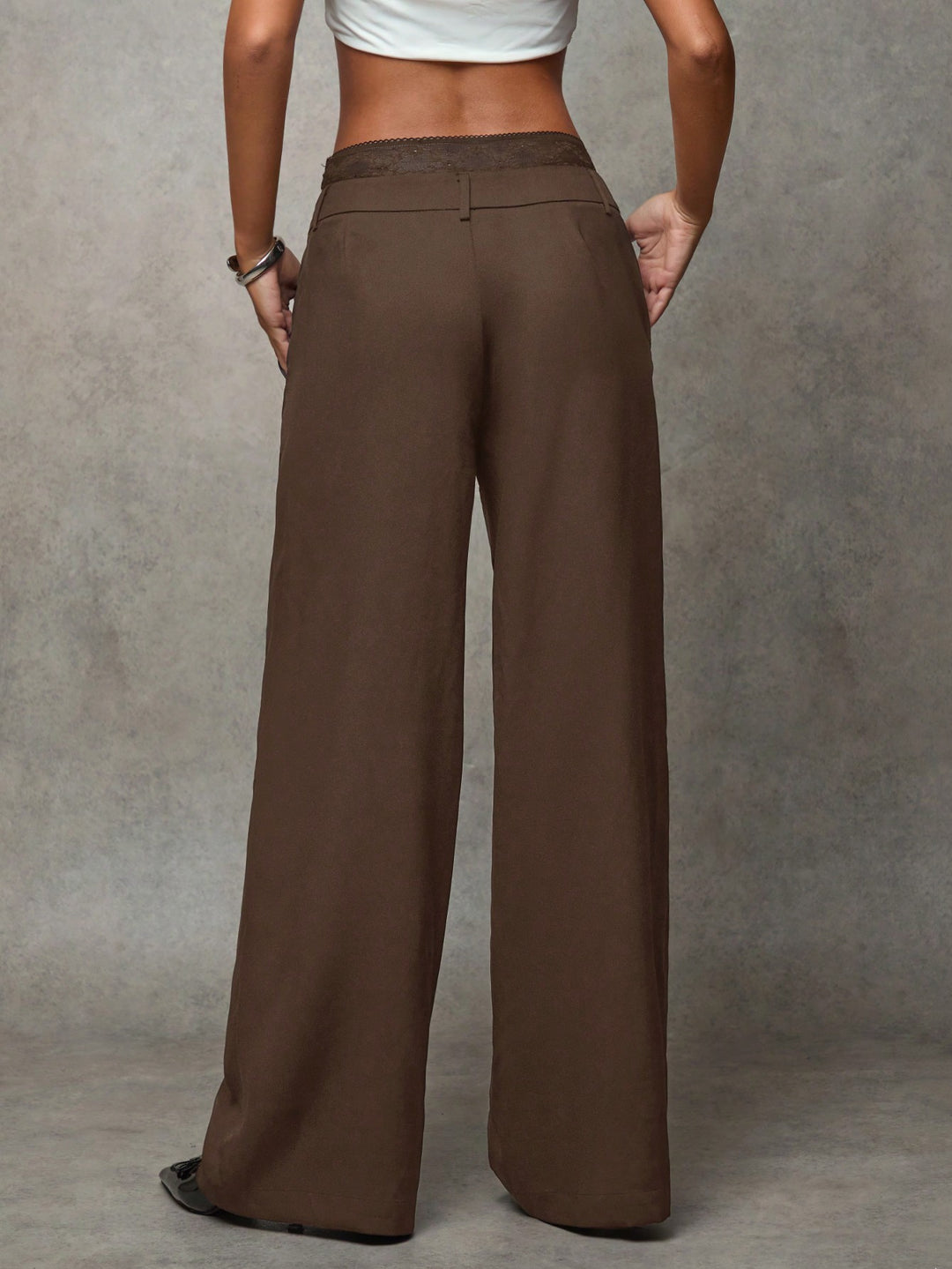 Pantaloni SHEIN, maro