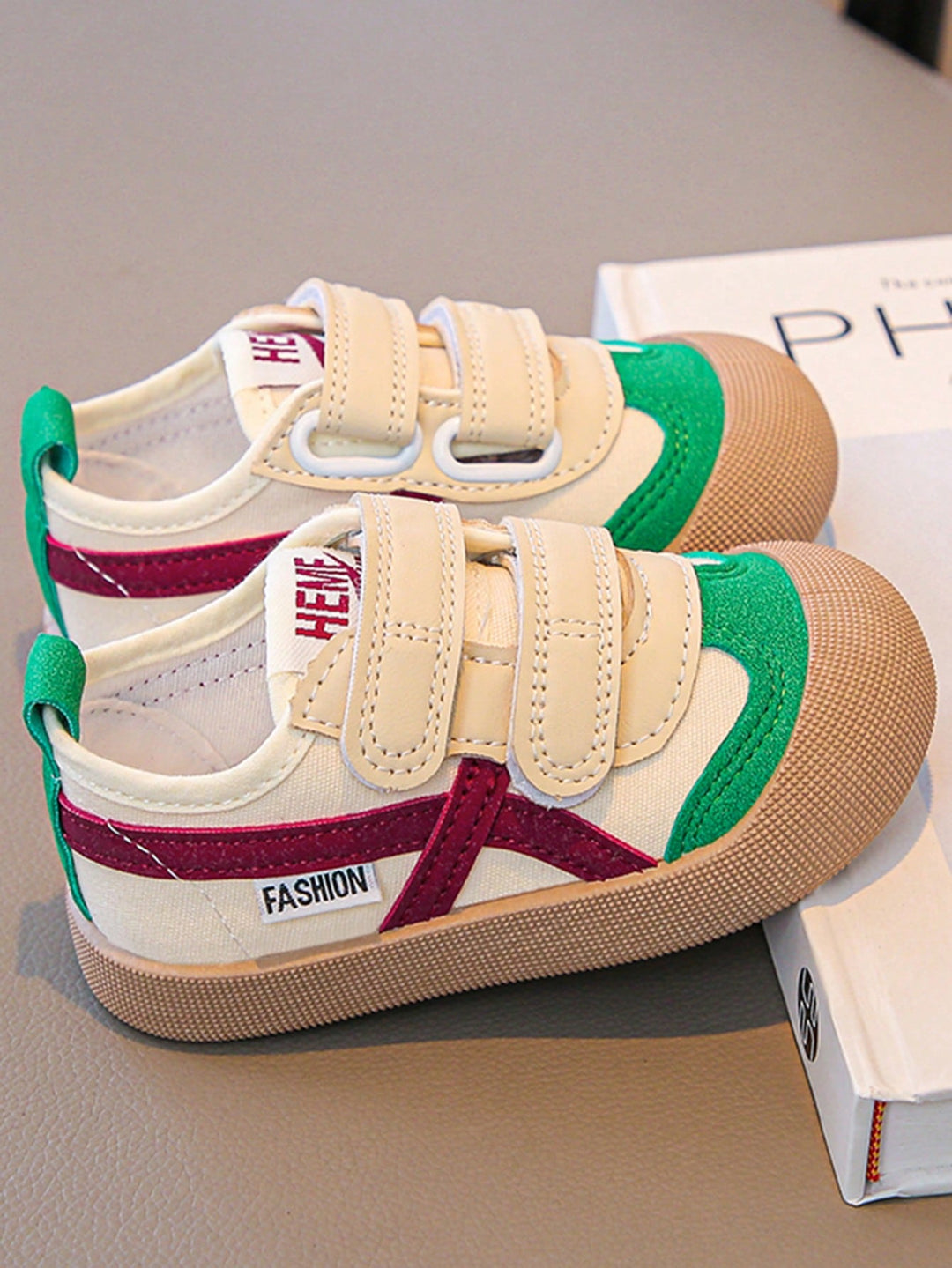 Pantofi sport SHEIN, mix culori