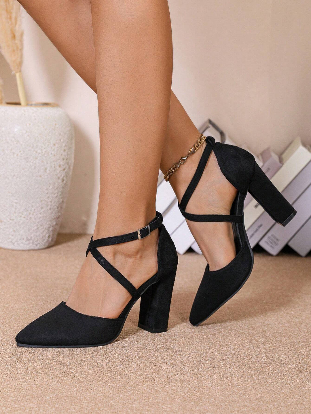Pantofi cu toc SHEIN, negru