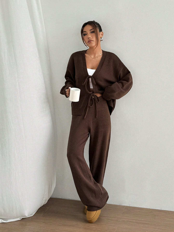 Pantaloni SHEIN, maro