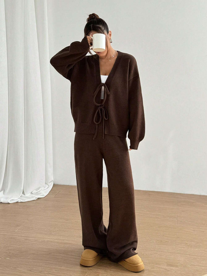 Pantaloni SHEIN, maro