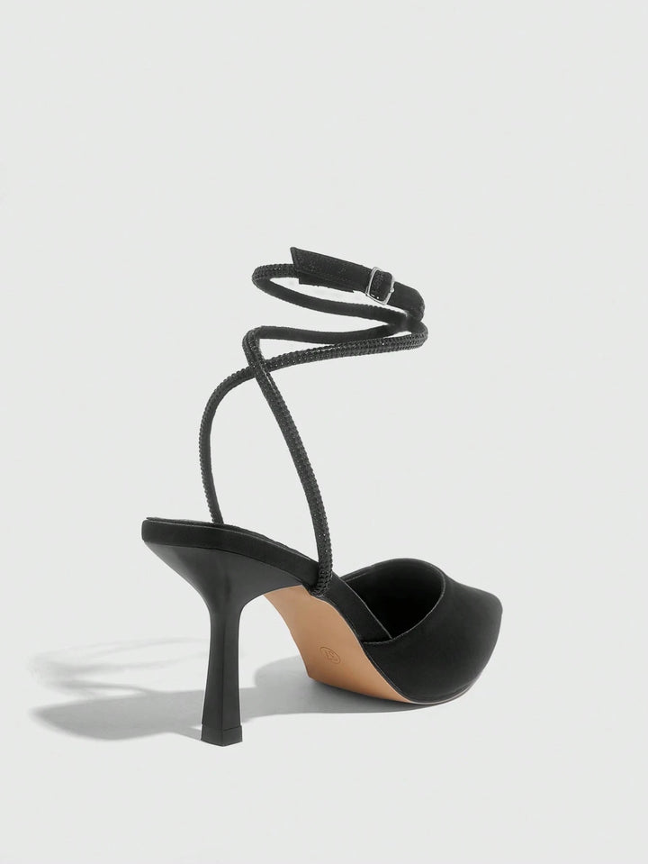 Pantofi cu toc SHEIN, negru