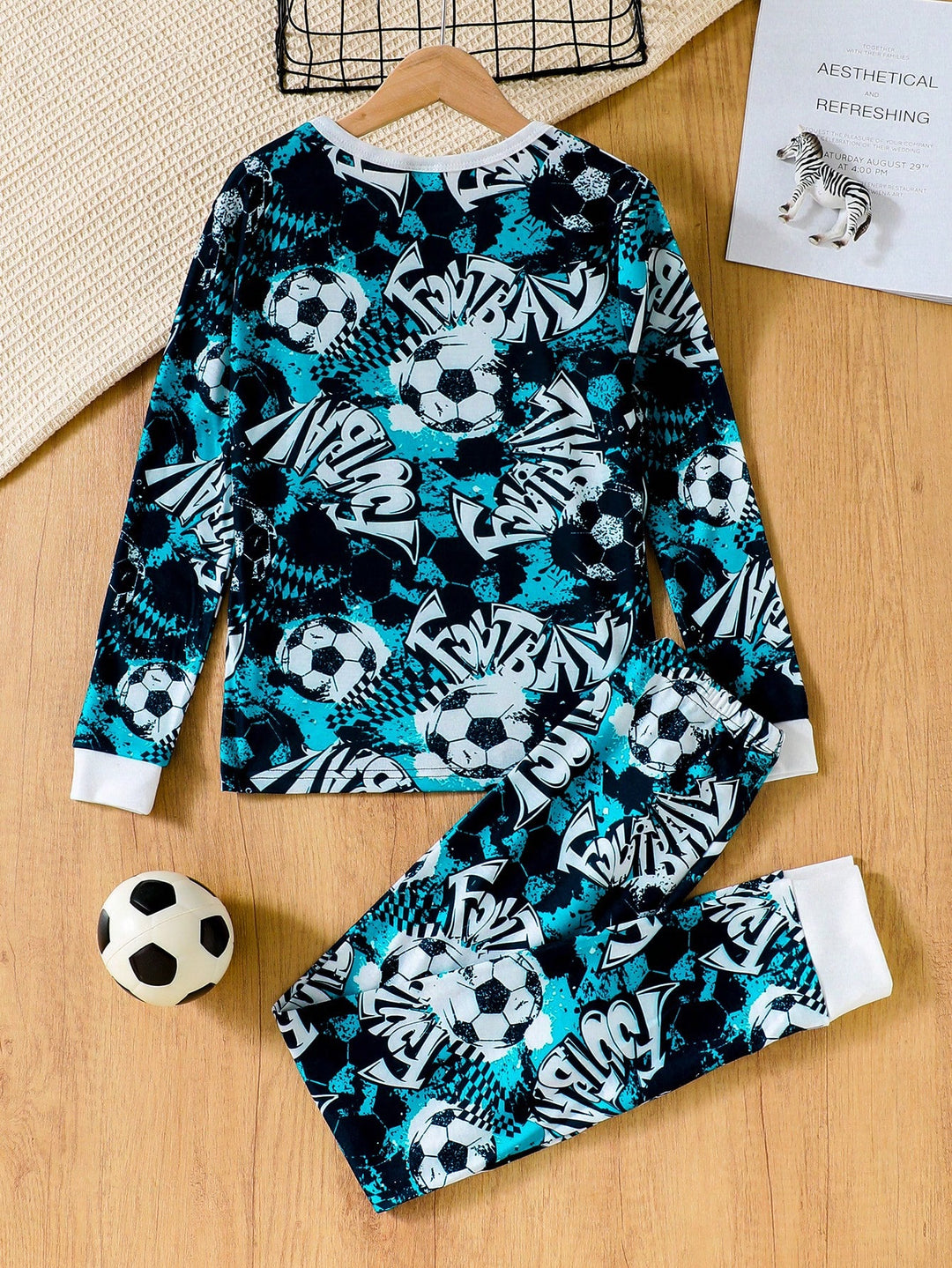 Compleu pijamale SHEIN, mix culori