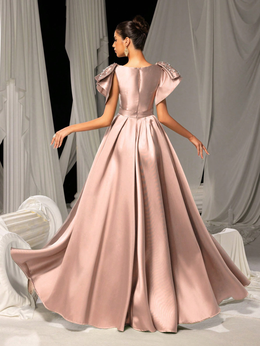 Rochie SHEIN, auriu