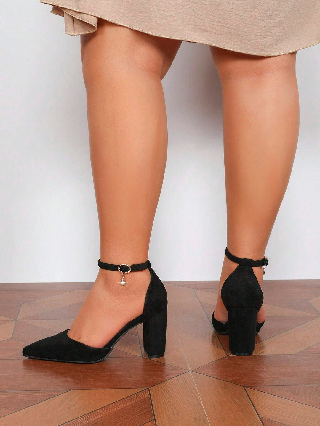 Pantofi cu toc SHEIN, negru