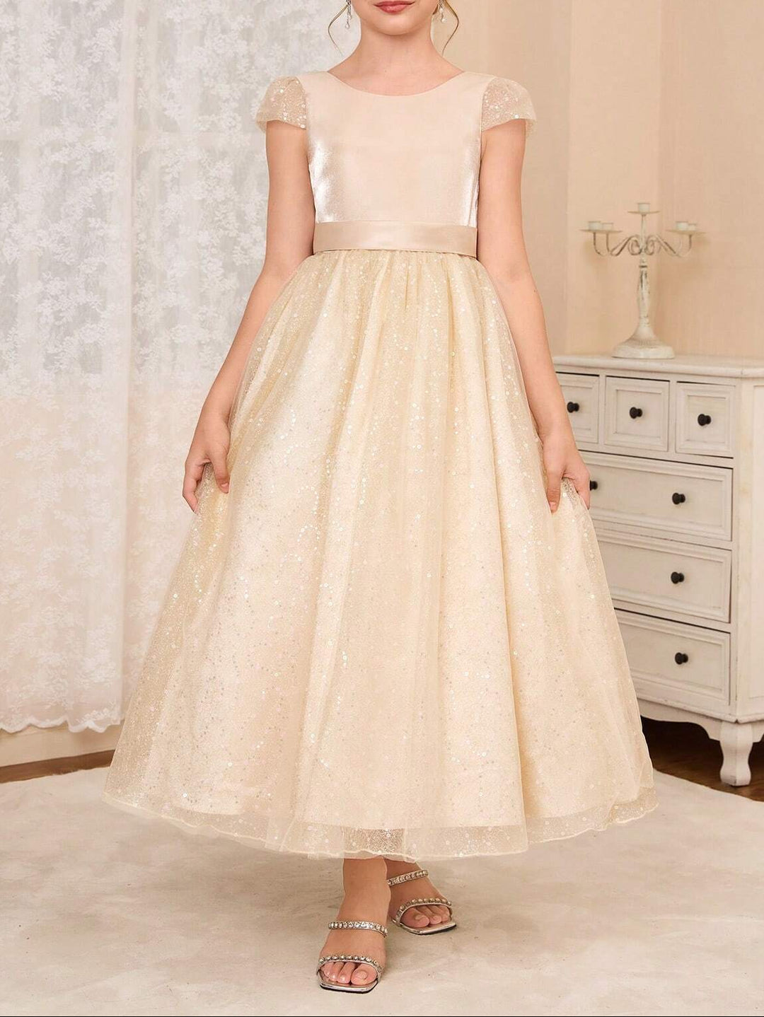 Rochie SHEIN, crem
