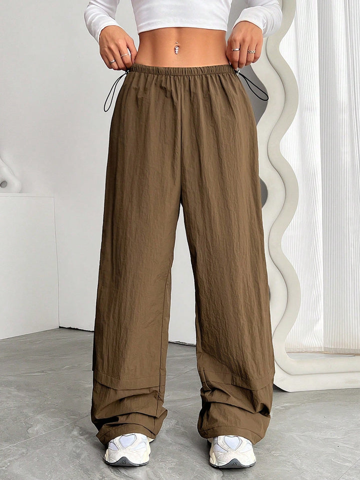 Pantaloni SHEIN, maro