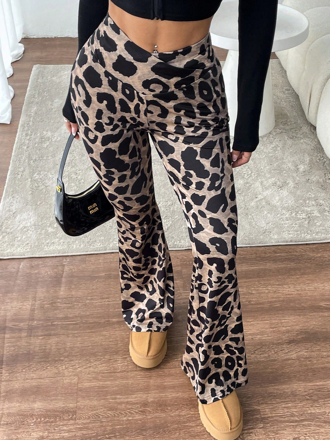 Pantaloni SHEIN, maro