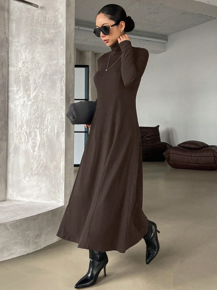 Rochie maxi SHEIN, maro