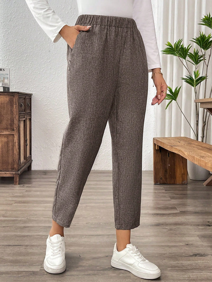 Pantaloni SHEIN, maro