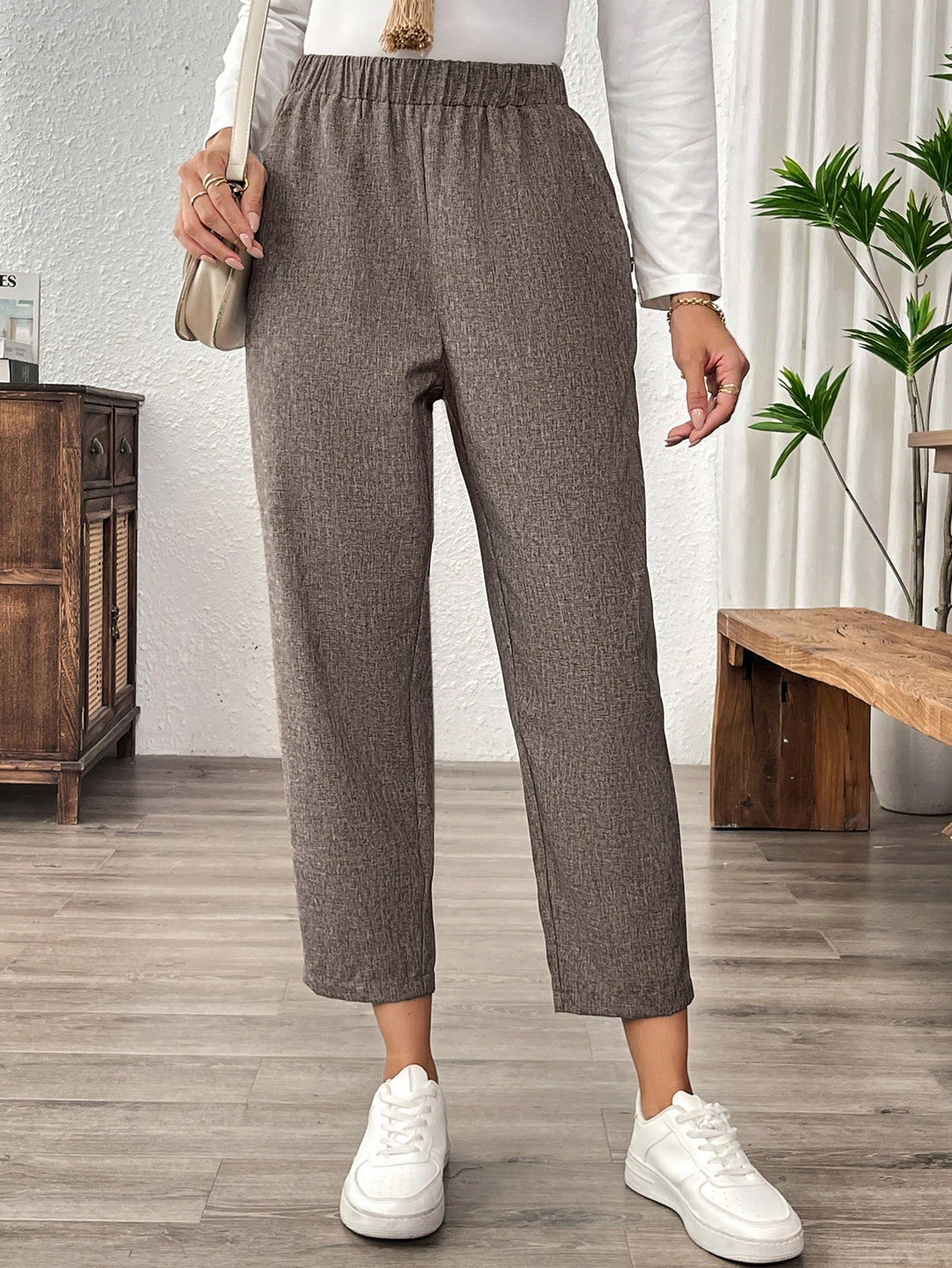 Pantaloni SHEIN, maro