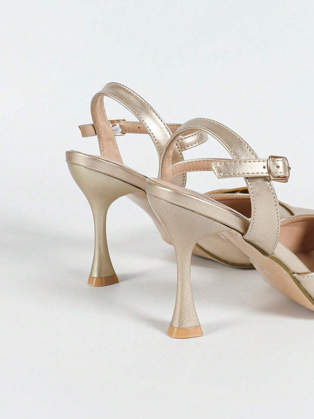 Pantofi cu toc SHEIN, auriu