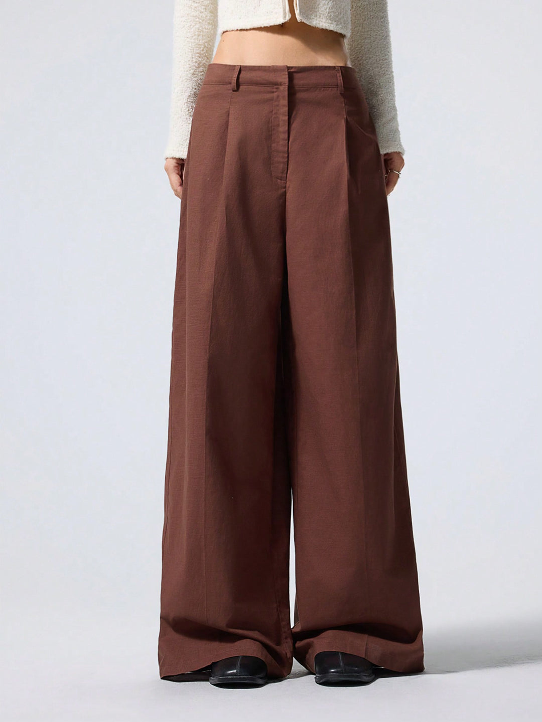 Pantaloni SHEIN, maro