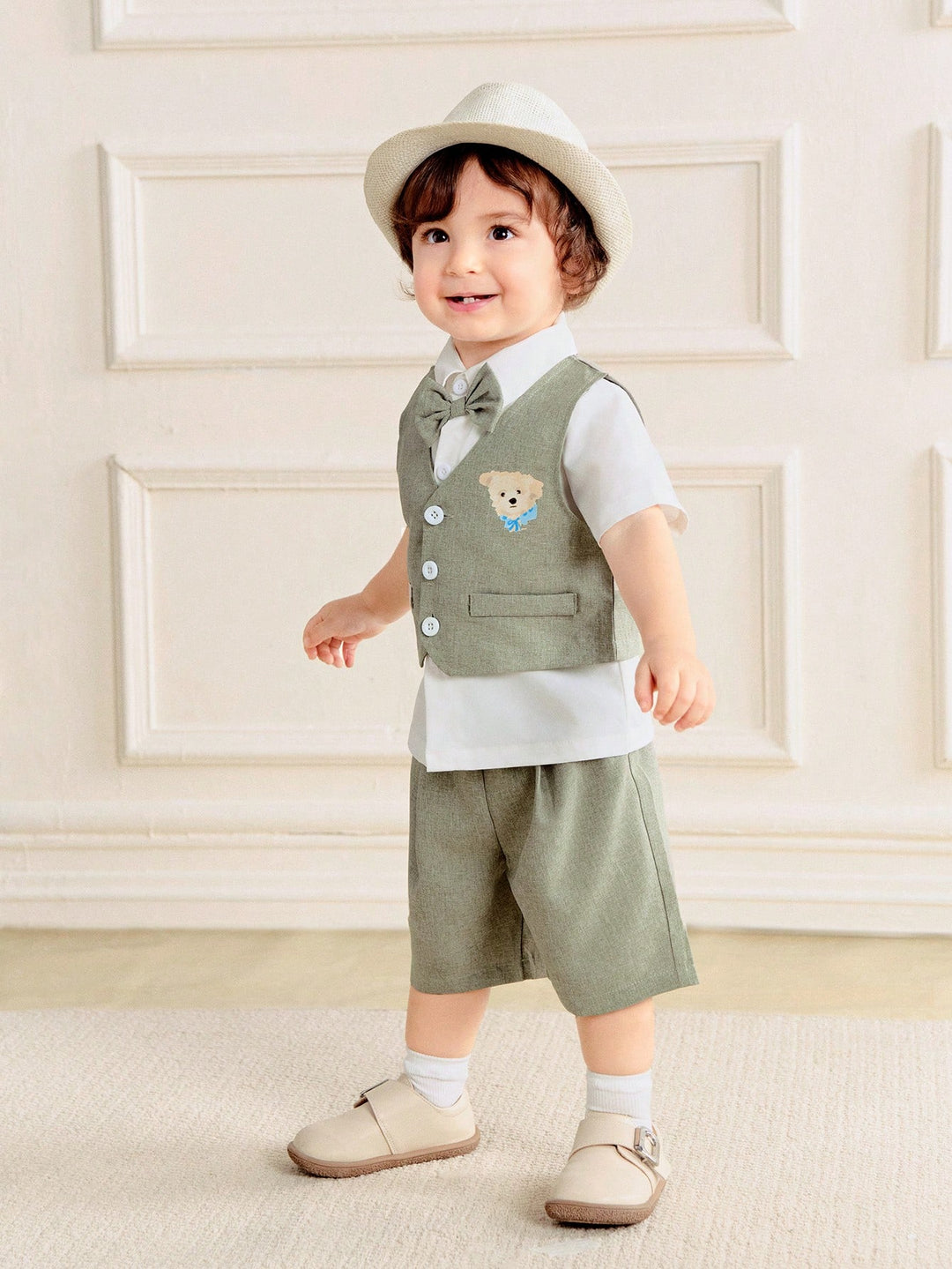 Costum SHEIN, verde