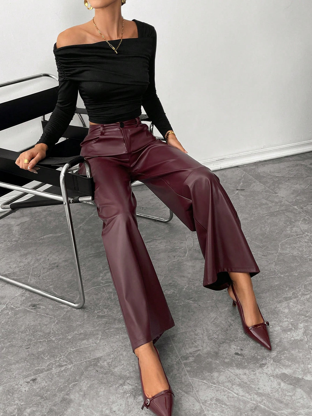 Pantaloni SHEIN, vișiniu